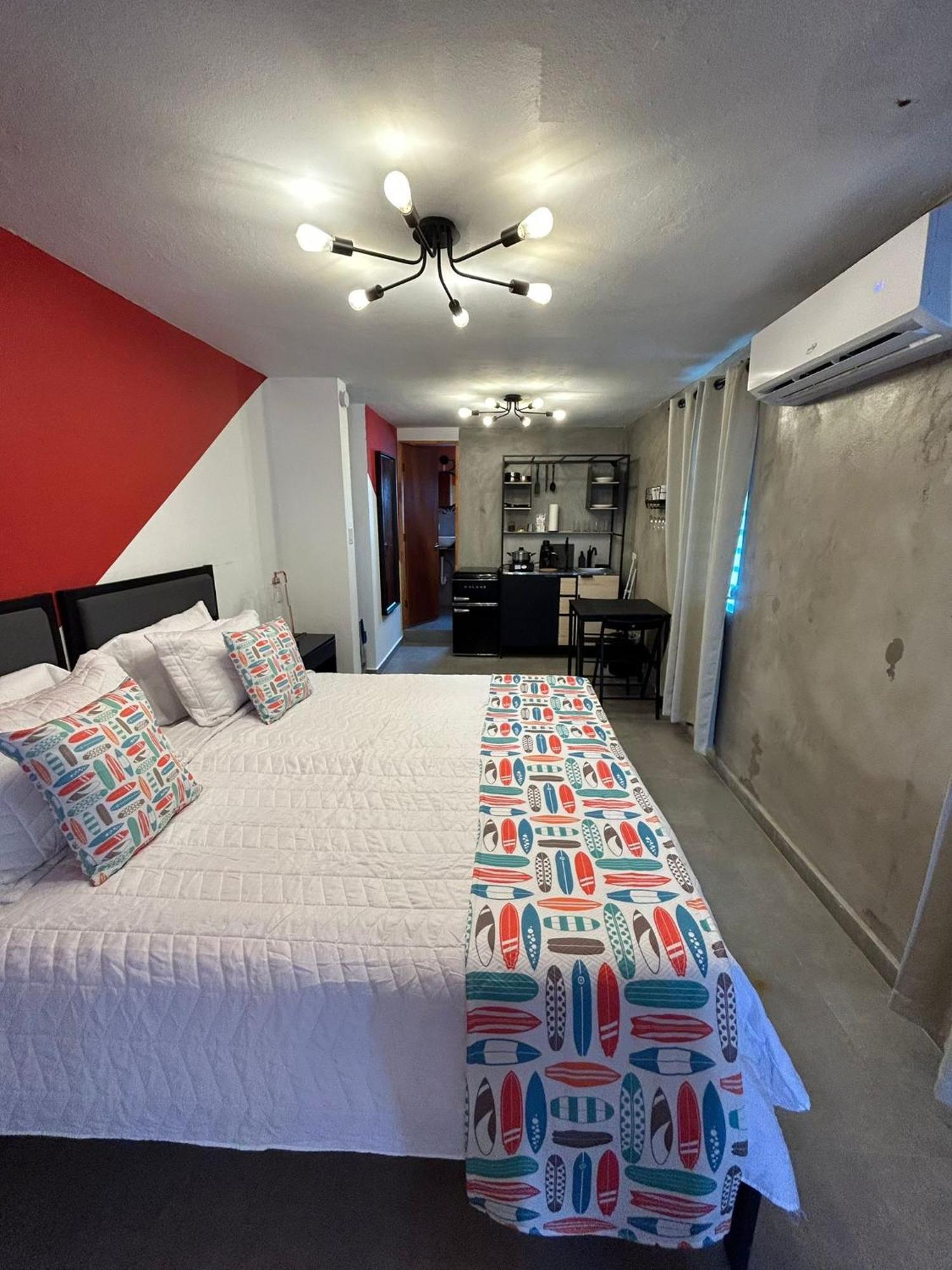 The Surfing Turtle Hotel Luquillo Exterior foto